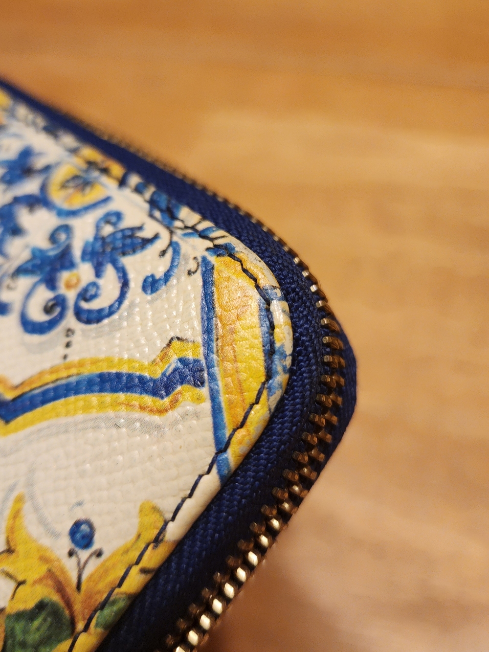 Dolce & Gabbana Yellow & Blue Printed Wallet - Picture 11 of 16